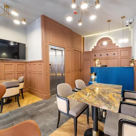 Balo Hotel 4*