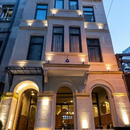 Balo 酒店