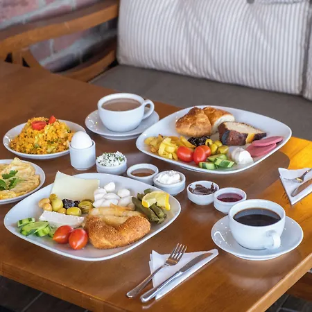 Balo Hotel 4*