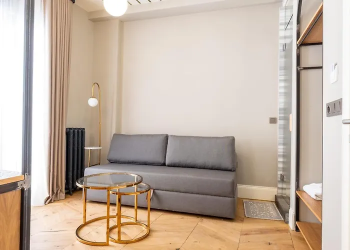 Balo イスタンブール